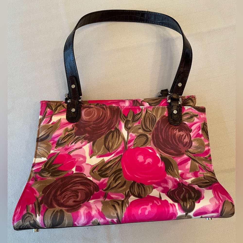 Kate Spade Floral bag. Excellent condition, includes dust cover.